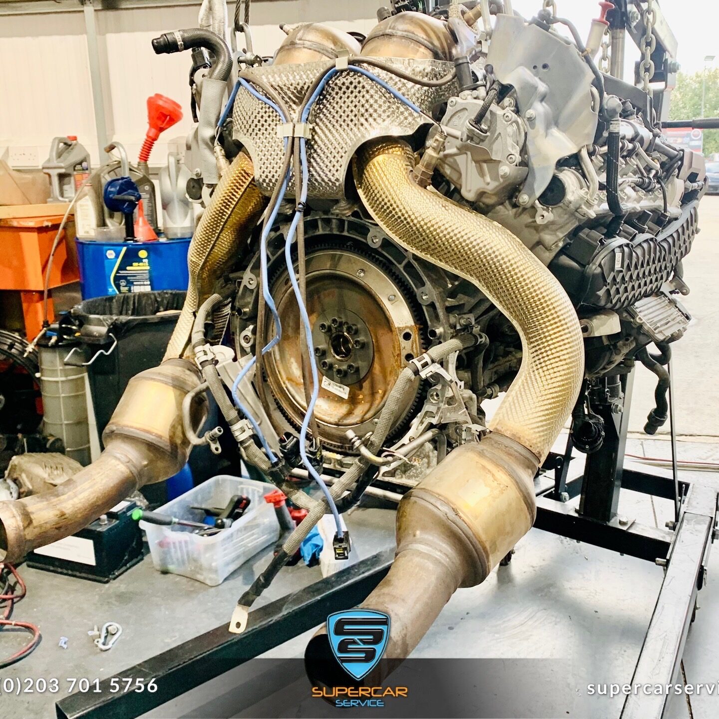 Lamborghini Specialist independent supercar garage in London