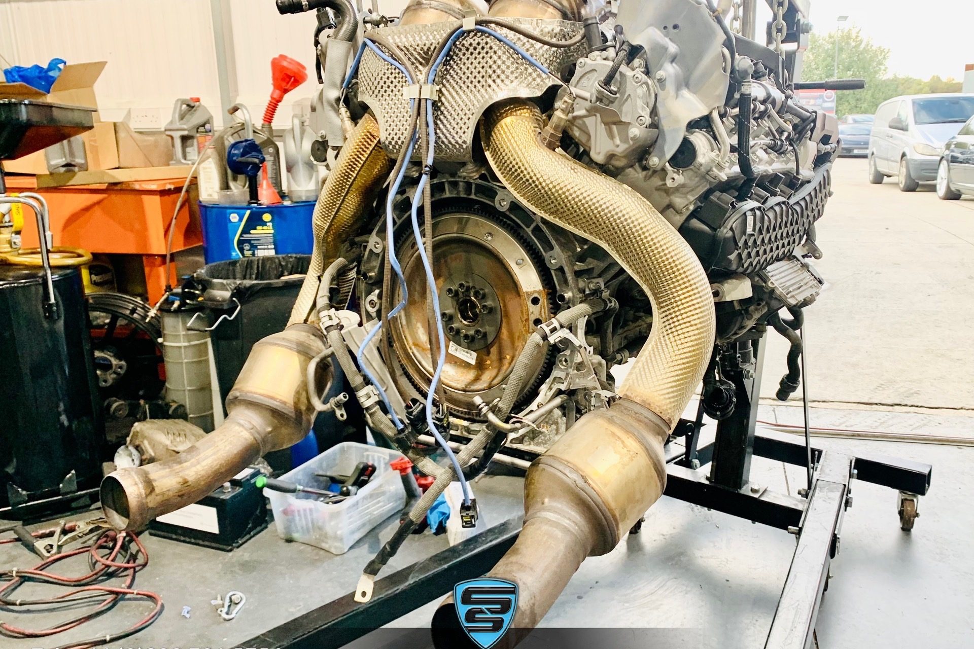 Lamborghini Specialist independent supercar garage in London