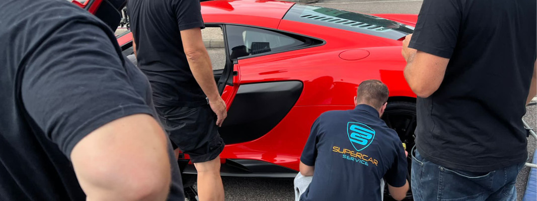 McLaren ustomisation services in London