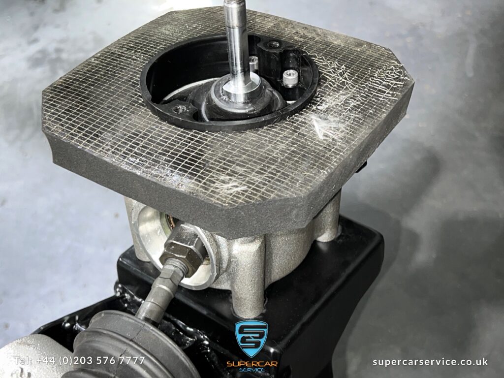 Lamborghini manual Conversion by Supercar Service Specialist in London_ IMG_062919