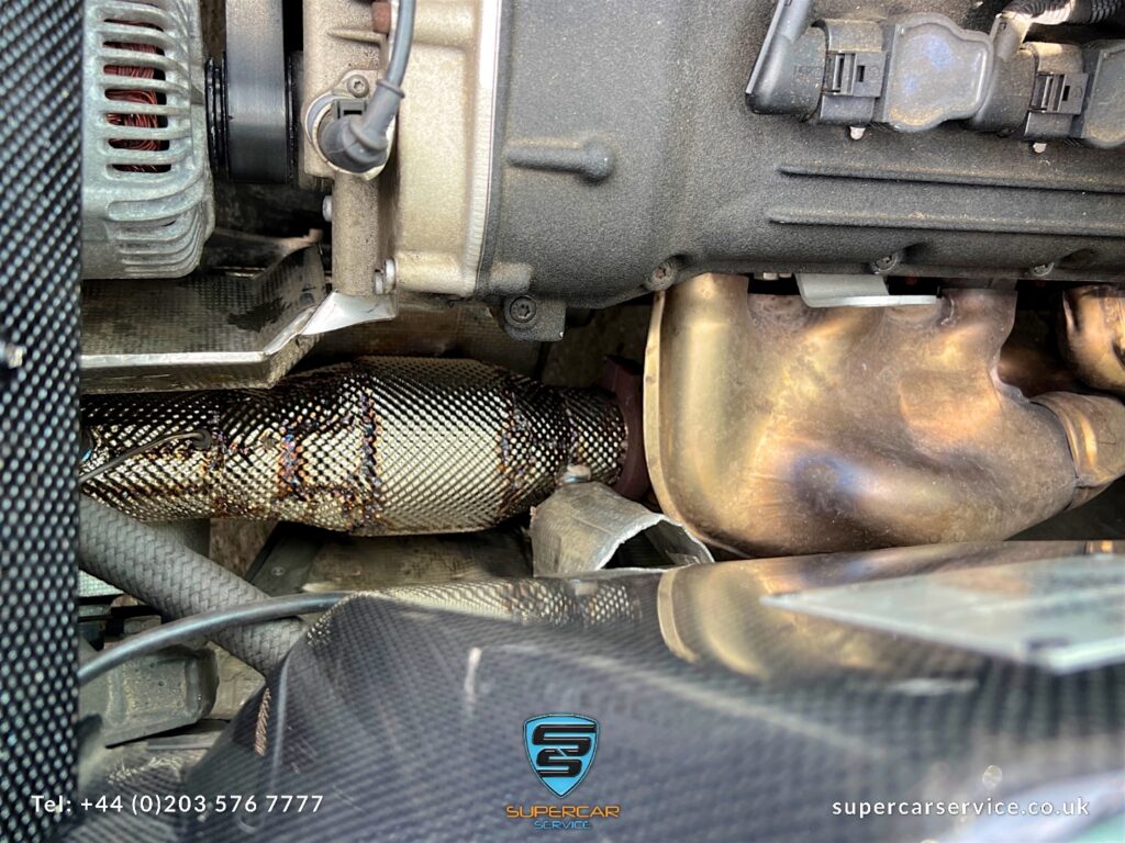 Lamborghini manual Conversion by Supercar Service Specialist in London_ IMG_069323