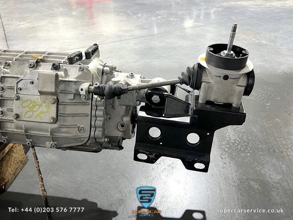 Lamborghini manual Conversion by Supercar Service Specialist in London_ IMG_071927