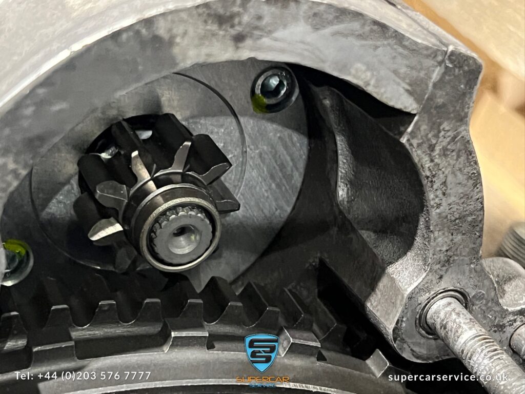 Lamborghini manual Conversion by Supercar Service Specialist in London_ IMG_074937