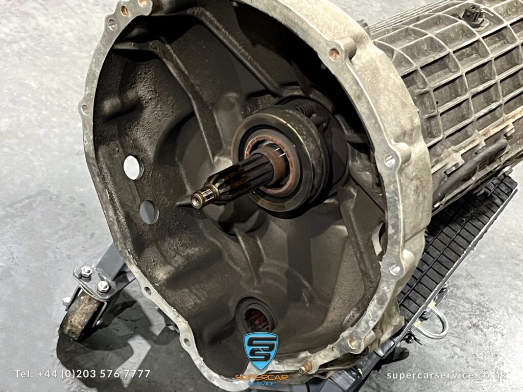 Lamborghini manual Conversion by Supercar Service Specialist in London_ IMG_146146