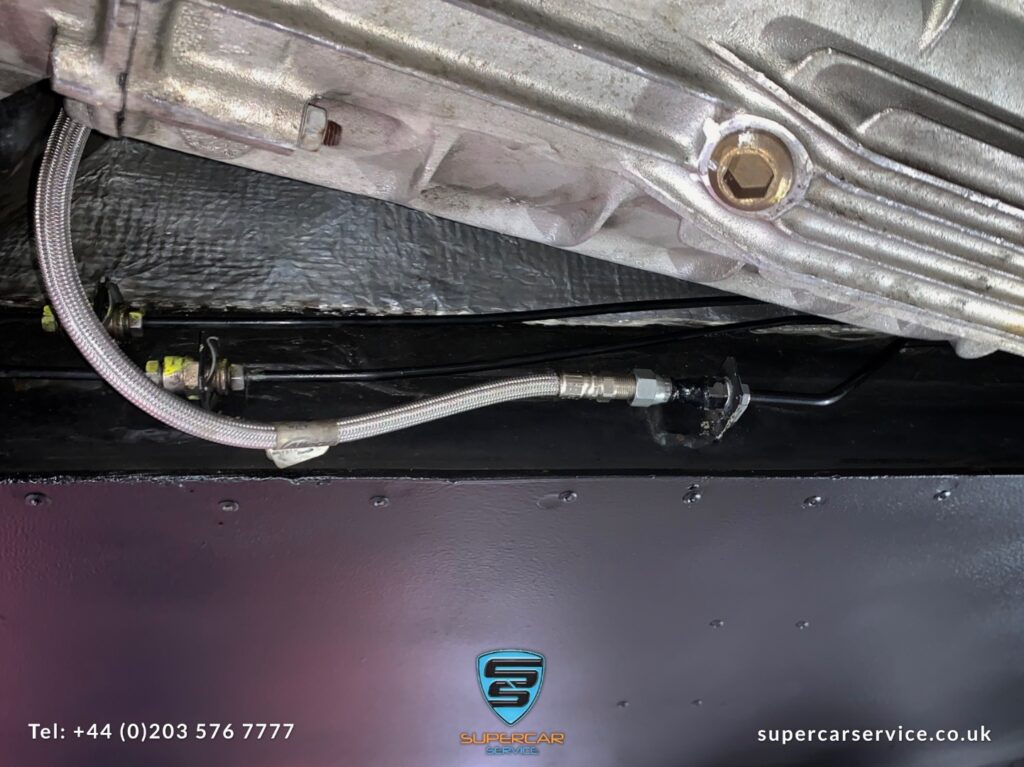 Lamborghini manual Conversion by Supercar Service Specialist in London_ IMG_841459