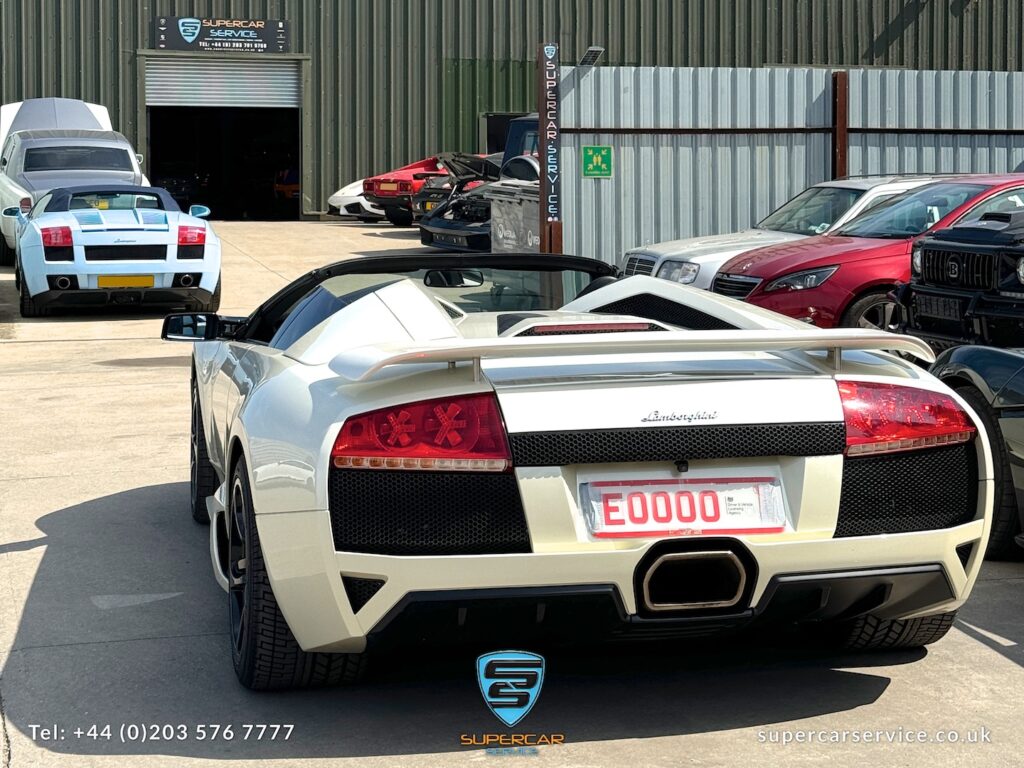 Lamborghini manual Conversion by Supercar Service Specialist in London_ IMG_88934