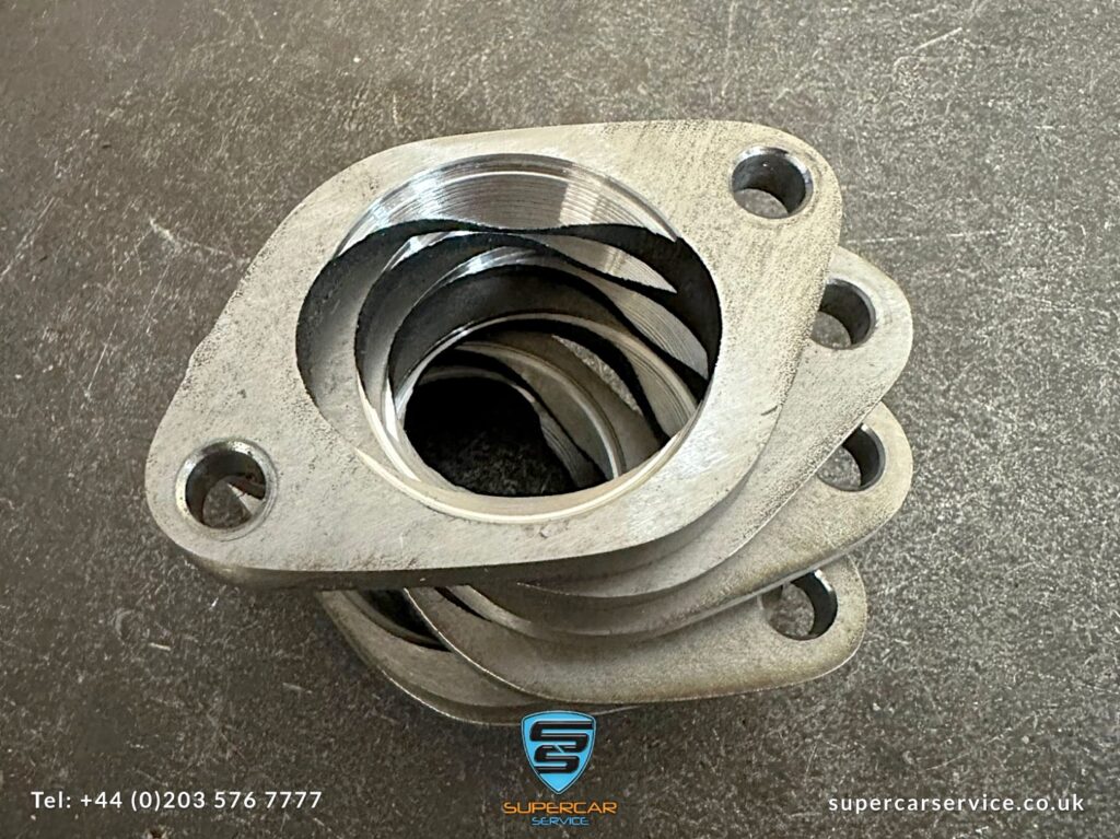 Lamborghini manual Conversion by Supercar Service Specialist in London_ eed9ae74-dedc-4c41-8238-4a5e41b6137861